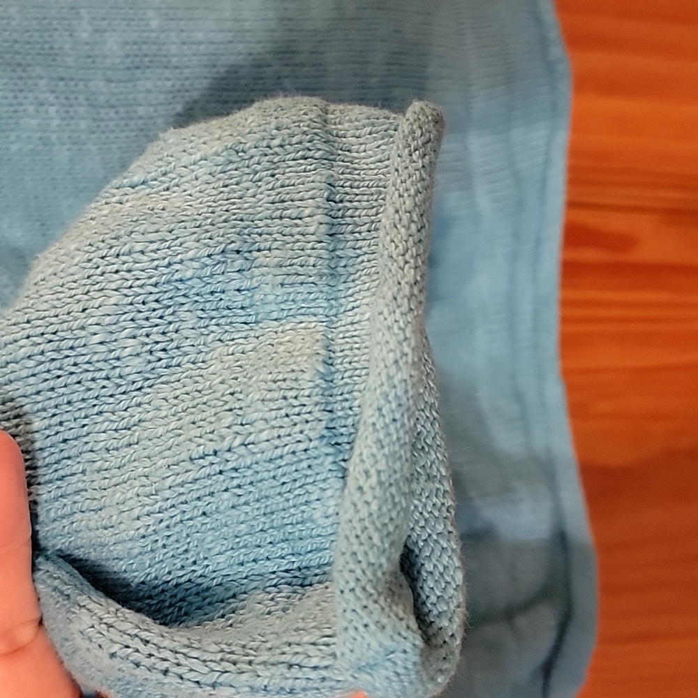Avalin Sweater - Picture 6 of 7